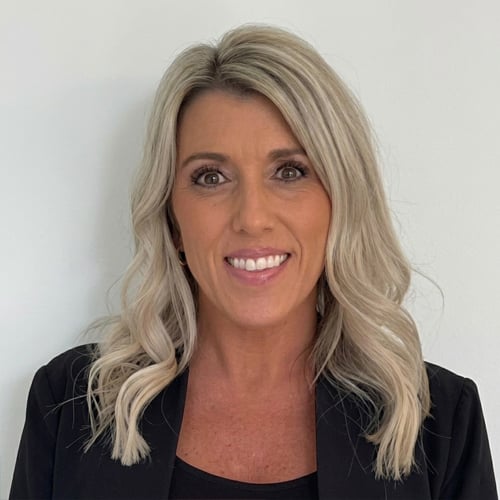 branch manager headshot- jessica wright